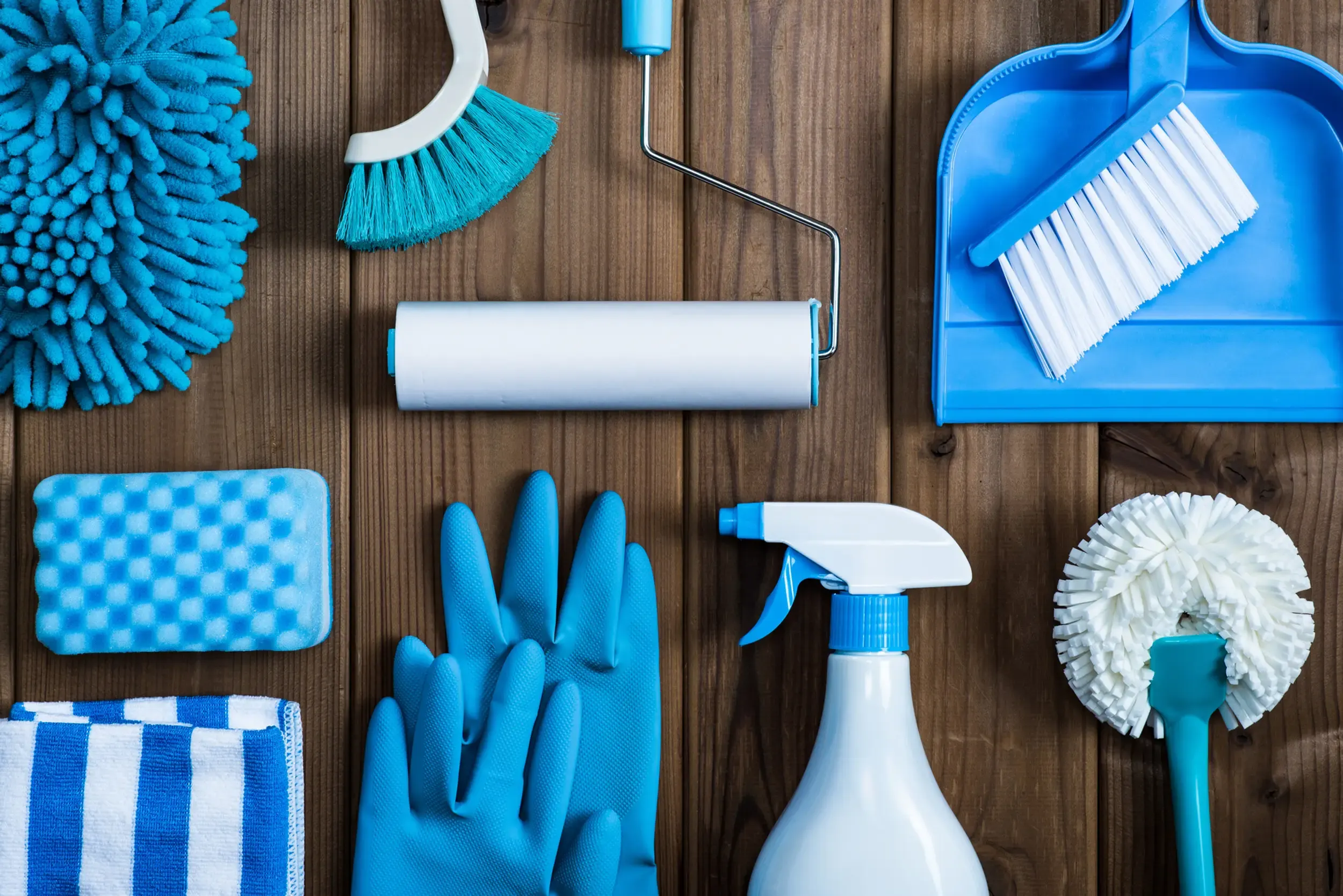 2024-11-Cleaning-Made-Easy_-5-Must-Have-Tools-for-Homeowners