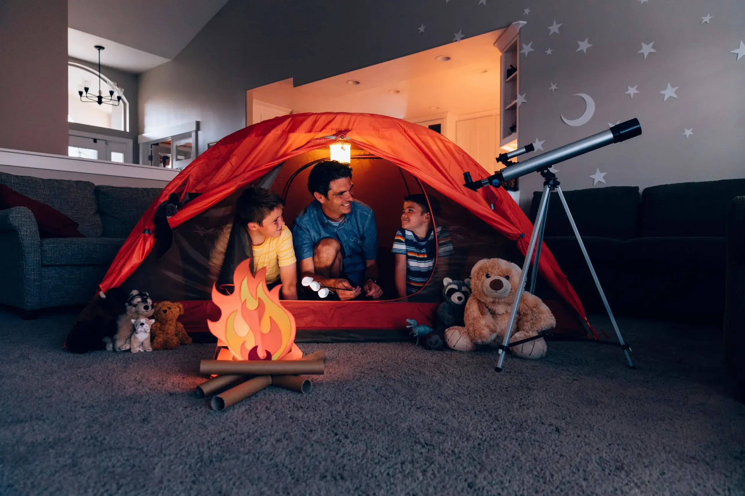 2024-12-Cozy-Winter-Fun_-The-Best-Indoor-Activities-for-Families-scaled